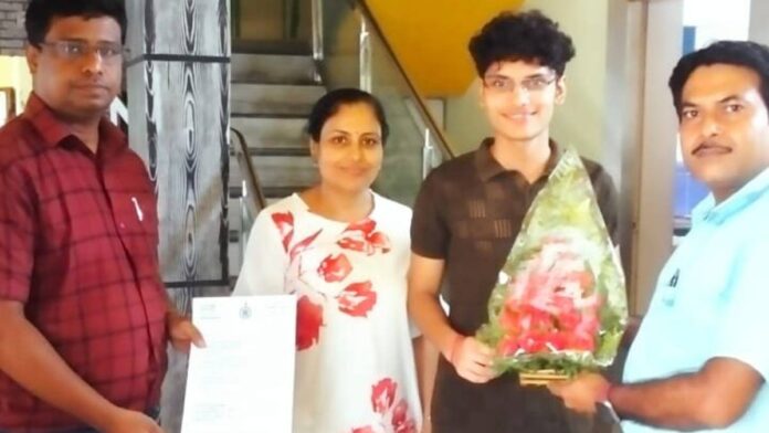 pratyush-roy-mishra-asansol pratyush-roy-mishra-asansol
