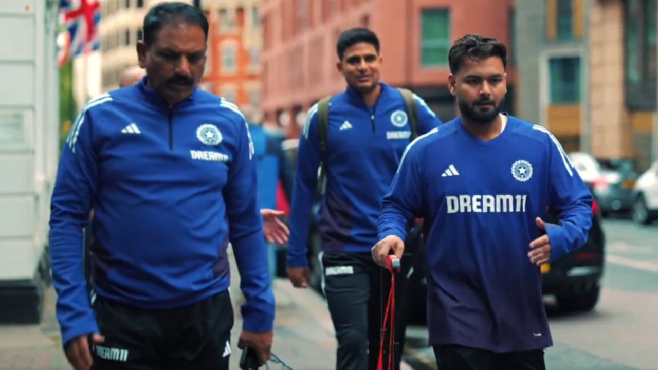 Team-India-hits-the-ground-running-in-England-BCCI-shares-first-training-visuals-ahead-of-Test-serie.jpeg ইন্ডোর-আউটডোর, ইংল্যান্ডে প্রস্তুতি শুরু ভারতীয় দলের; দেখুন ভিডিয়ো